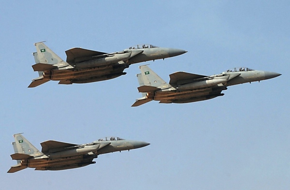 Saudi-led Coalition Warplanes Carry Out Series Of Airstrikes On Al-Hudaydah