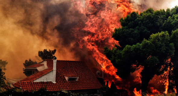 50 הרוגים בשריפות ביוון: עשן כבד מעל האקרופוליס - כלכליסט