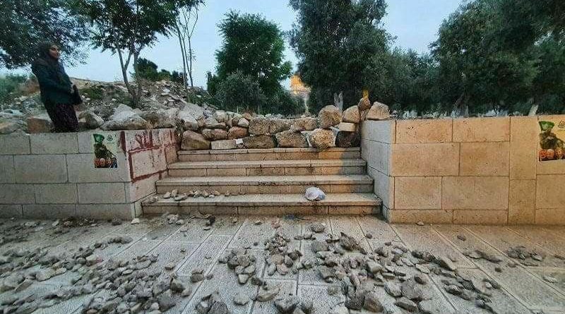 Temple-Mount-Stone-Piles-10May21-p3