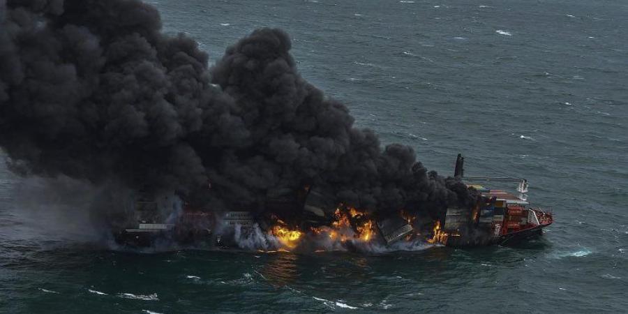 اندلاع حريق بسفينة إسرائيلية تحمل موادا خطرة في كندا