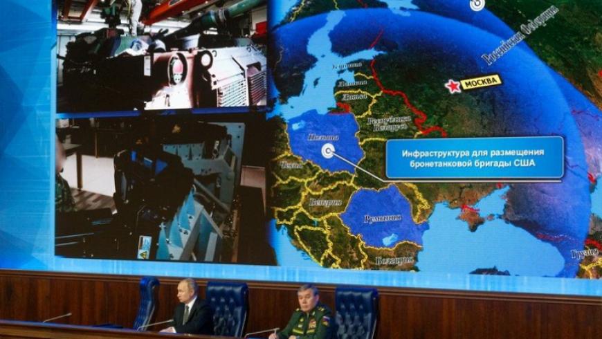 שר ההגנה הרוסי מראה לפוטין מערכת צבאית "טקטית" המשמשת בסוריה