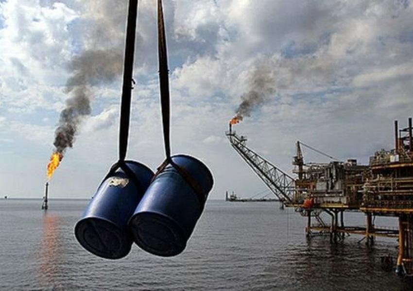 Iran's oil export reduced to 100 thousand barrels a day | Iran International