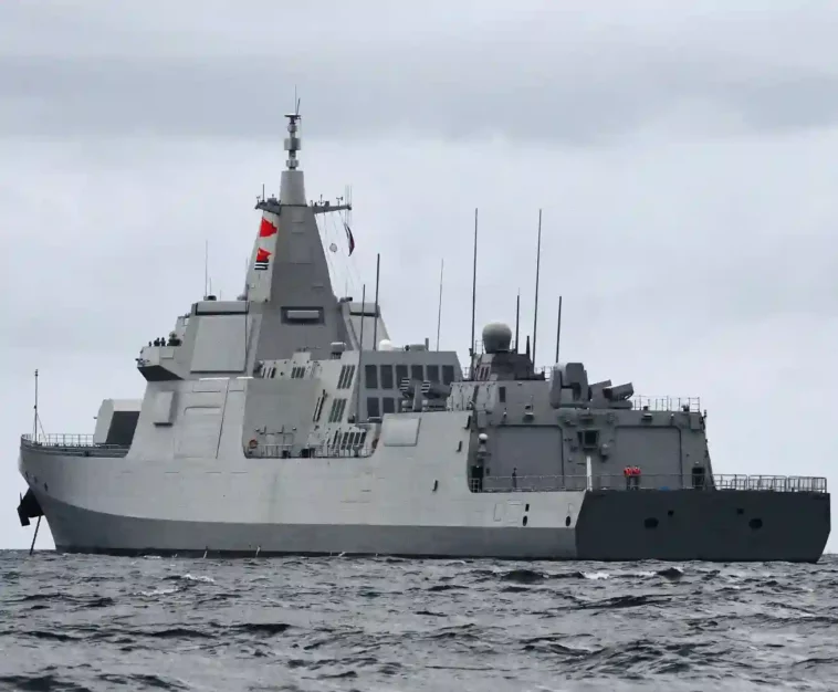 סין שולחת שש ספינות מלחמה למזרח התיכון!