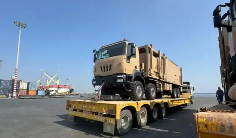 תותח לייזר נגד כטב”מים מתוצרת סין צולם בנמל במפרץ