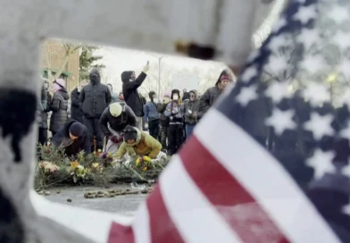 יורדים על הברכיים? מתנהל מו"מ  של הרגע האחרון בין וושינגטון לטהרן למניעת מלחמה, בתנאים אמריקאיים בלתי אפשריים