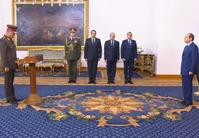 נשיא מצרים הדיח את שר ההגנה ומינה במקומו את רב אלוף  אשרף זאהר מפקד האקדמיה הצבאית