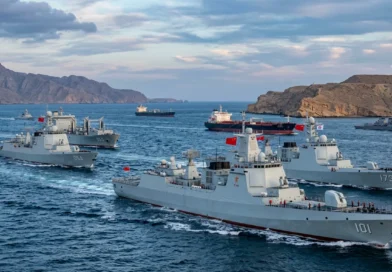 המלחמה באיראן הולכת להסתבך ולהפוך לסכסוך בינלאומי? סין מתכוונת לקדם כוחות ימיים לעבר מצרי הורמוז